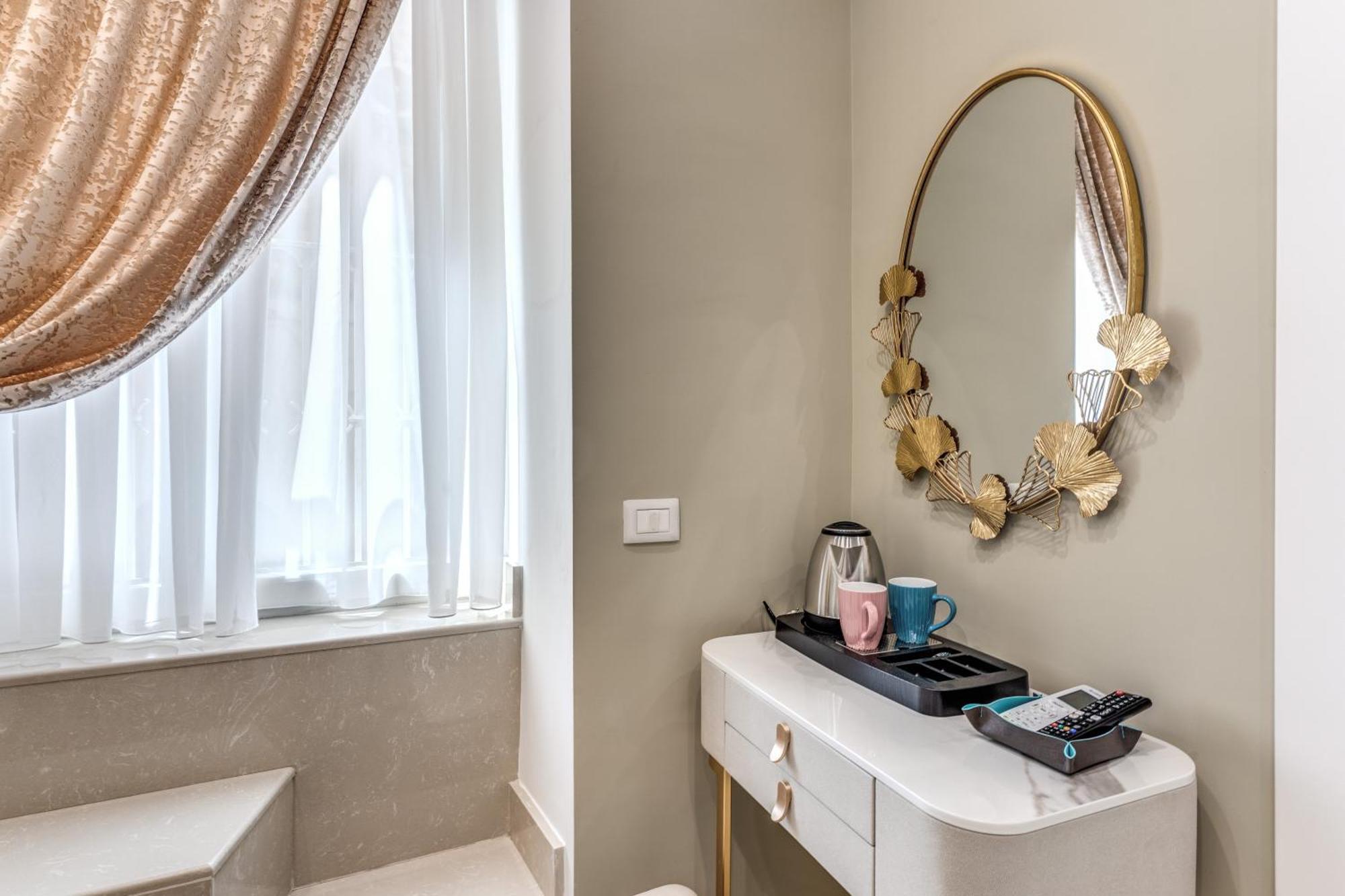 Le Stanze Di Venere Hotel Naples Exterior photo